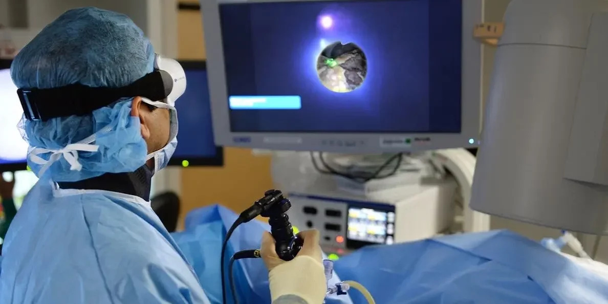 Endoscopic-Neurosurgery