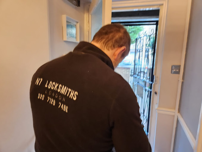 Locksmith Services in SW3