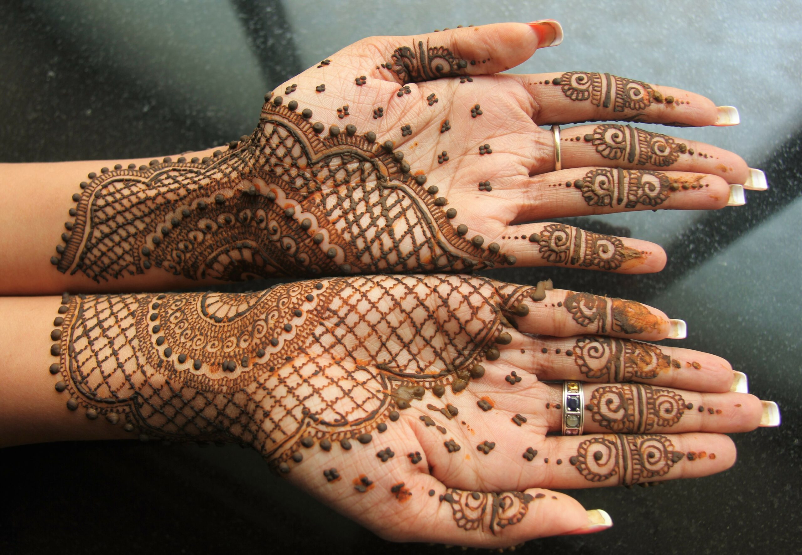 mehendi design front hand